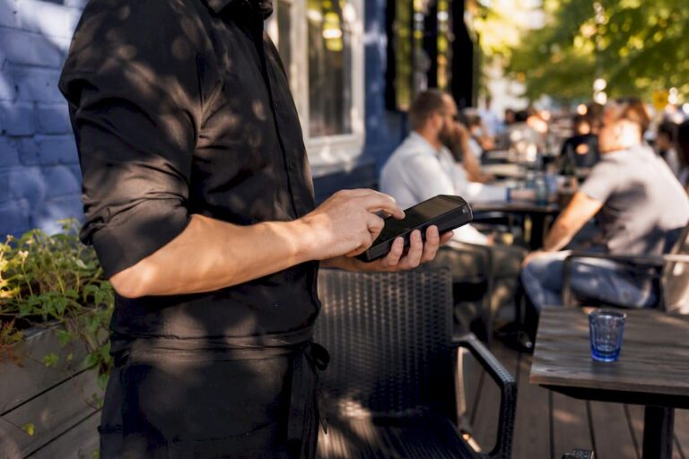 Order at table UK: choosing handhelds, QR or hybrid