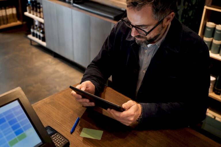 Sharpen Your Bottom Line in 30–90 Days With 8 POS Analytics Metrics