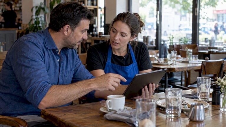 Staff Performance Analytics for Shops and Restaurants